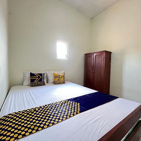 Spot On 93423 Kost Berkah Near Kebun Teh Wonosari Hotel Lawang Kültér fotó
