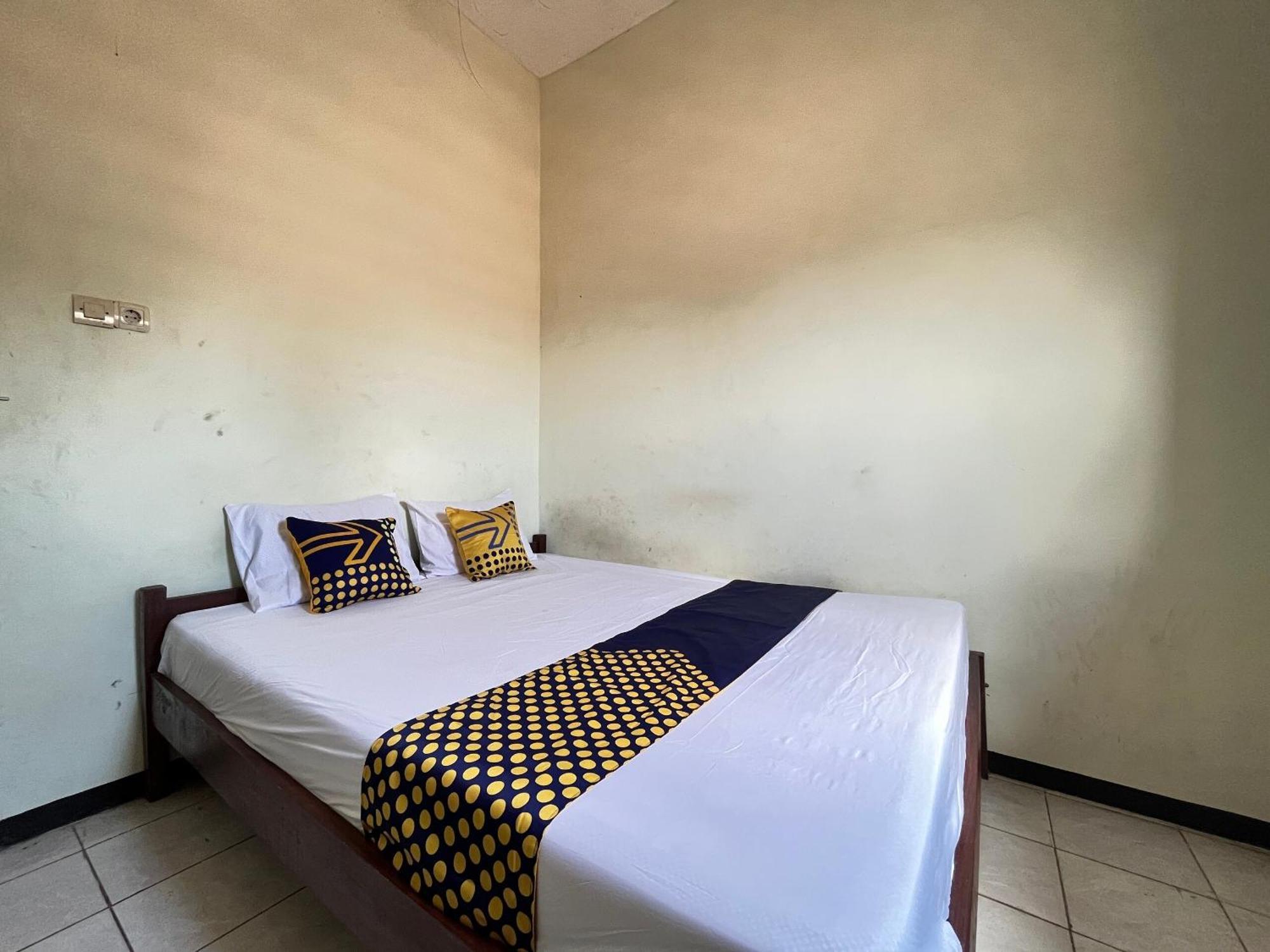 Spot On 93423 Kost Berkah Near Kebun Teh Wonosari Hotel Lawang Kültér fotó